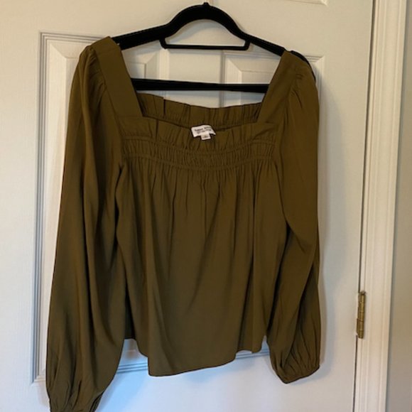 Fashion Jackson The Drop Women's Military Olive Green Ruffle Neck Blouse - Picture 2 of 2